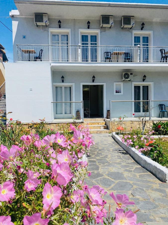 Yiannis Studios Moraḯtika Buitenkant foto
